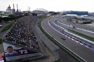 F1俄罗斯大奖赛排位赛维斯塔潘第二  将与汉密尔顿一起占据头牌发车